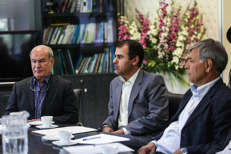 در جلسه هیات مدیره باشگاه استقلال با وزیر ورزش چه گذشت؟